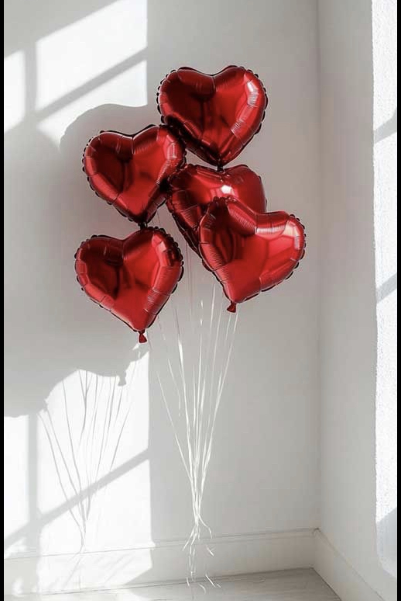 5 Piece Foil Heart Shape Balloon -Helium Filled - Image 2